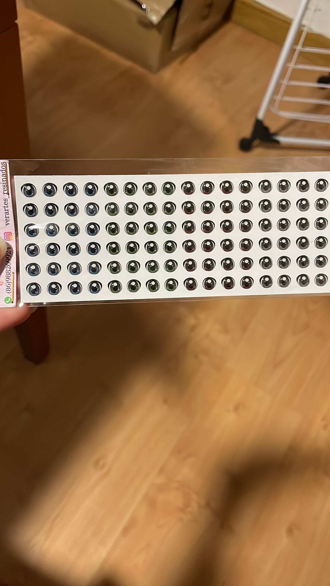 Ojitos resinados 004 Verartes