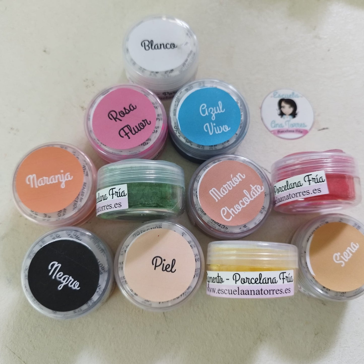 KIT 10 PIGMENTOS ANA TORRES. 10 Colores