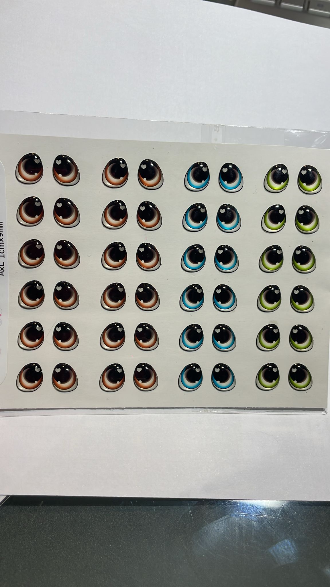 Ojitos Resinados 287