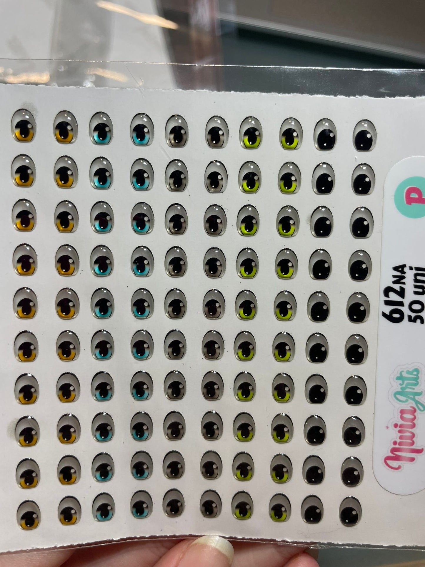 Ojitos resinados 612