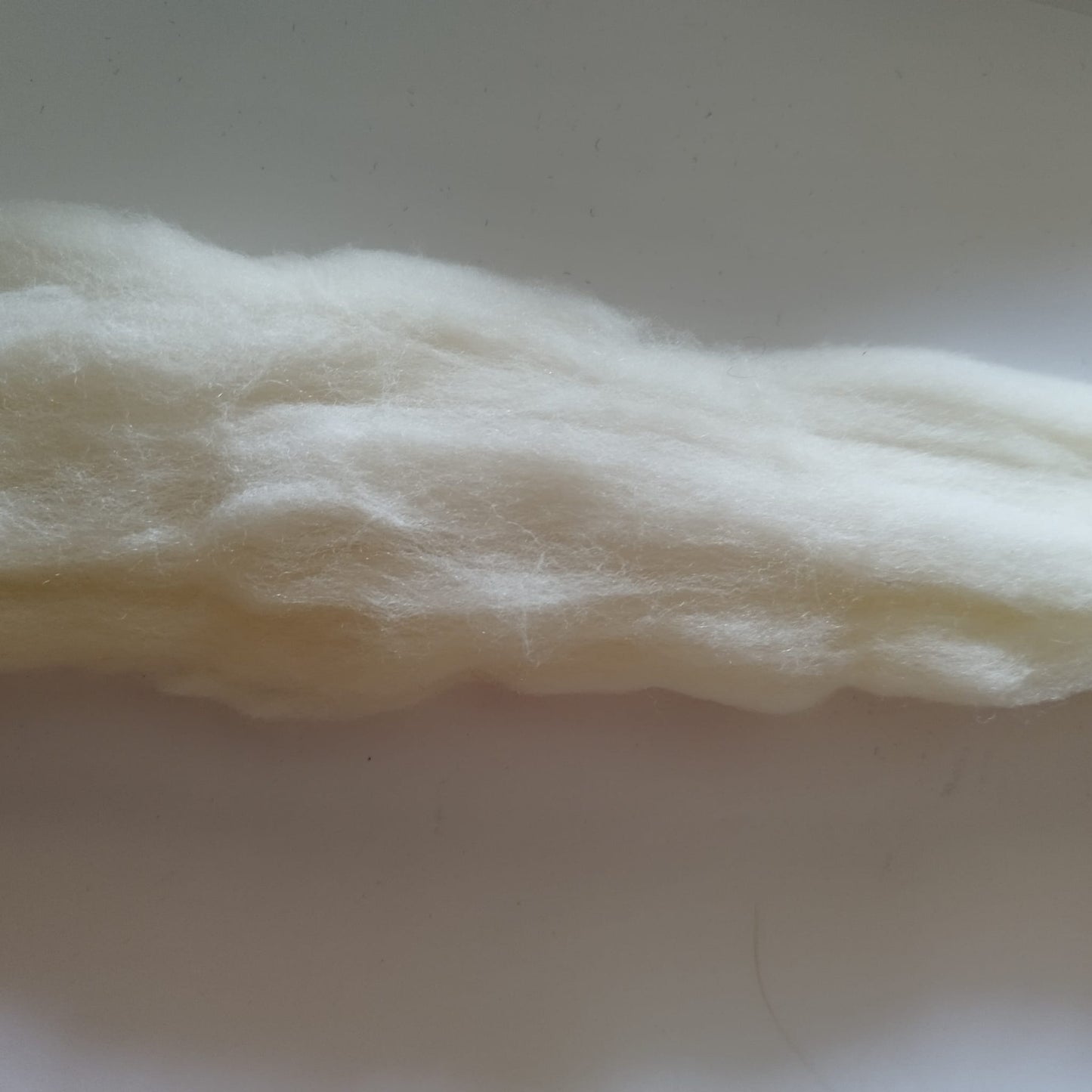 Lana Afieltrada Beige