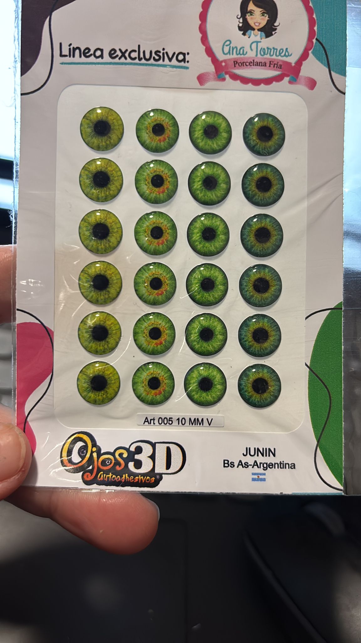 Ojitos Resinados 003 Iris Ana Torres Verde