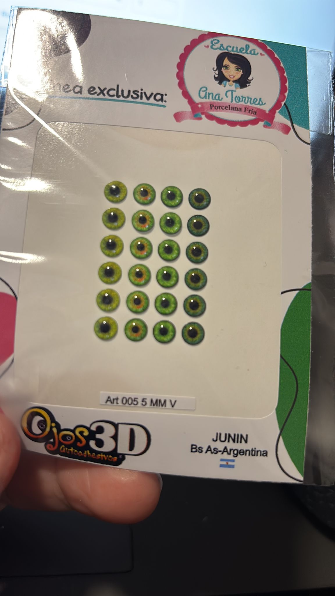 Ojitos Resinados 003 Iris Ana Torres Verde