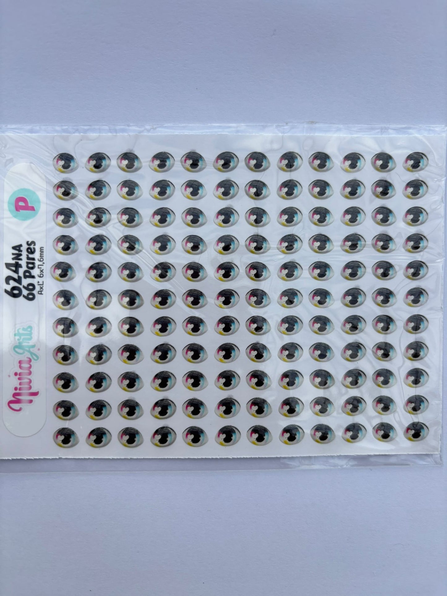 Ojitos Resinados 624