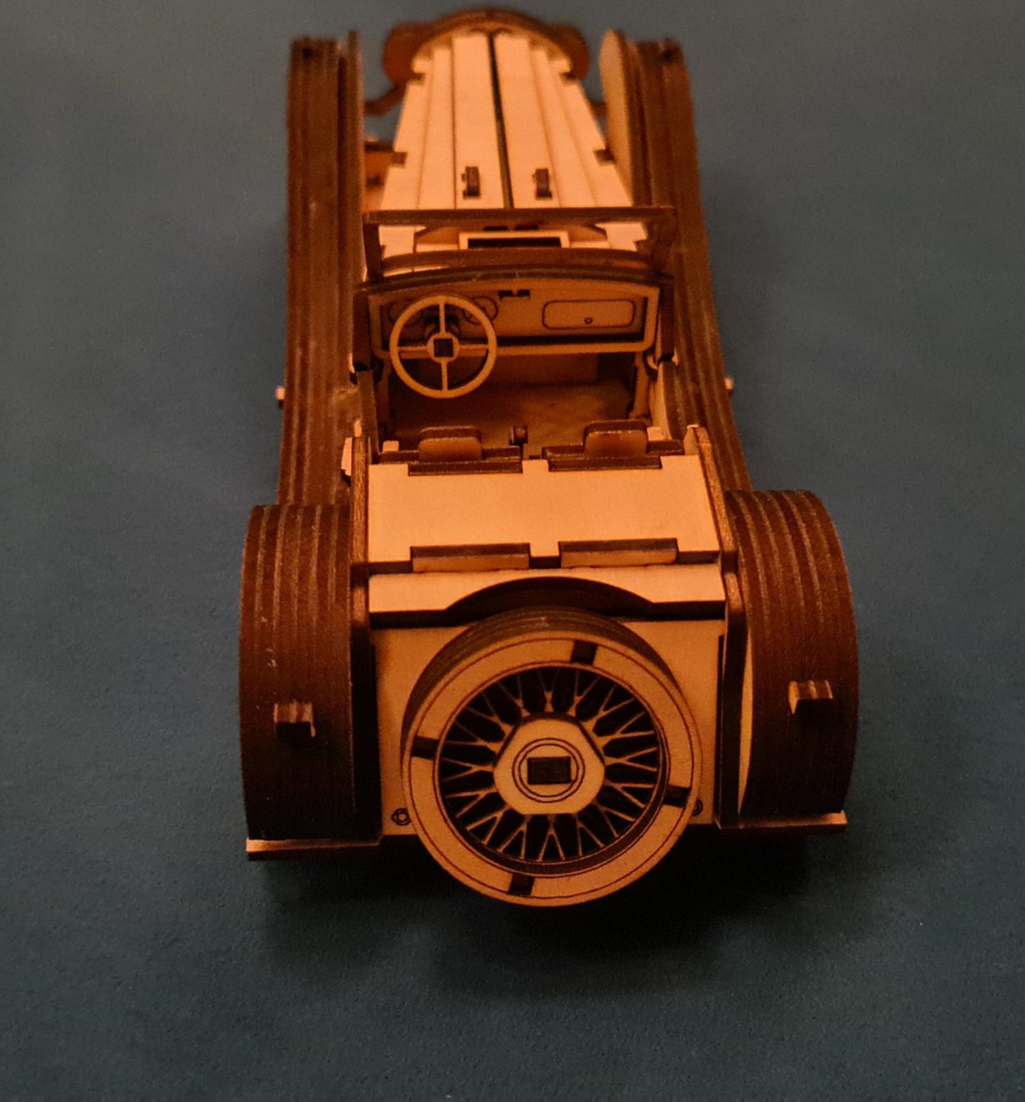 Coche Roadster clasico DM